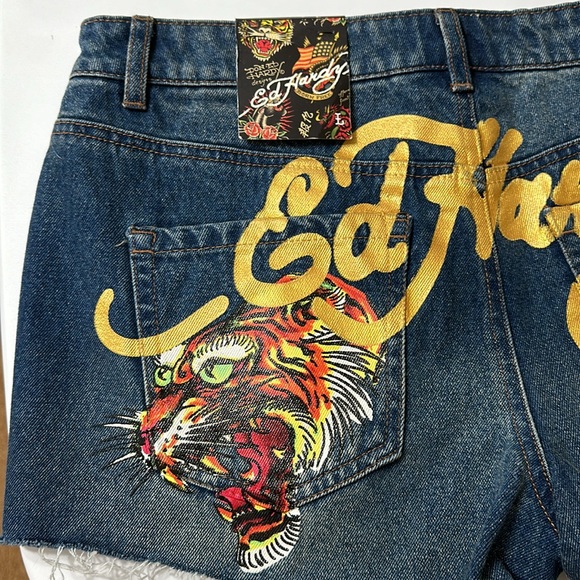 Ed Hardy Women's Blue Shorts Size L - Picture 8 of 11